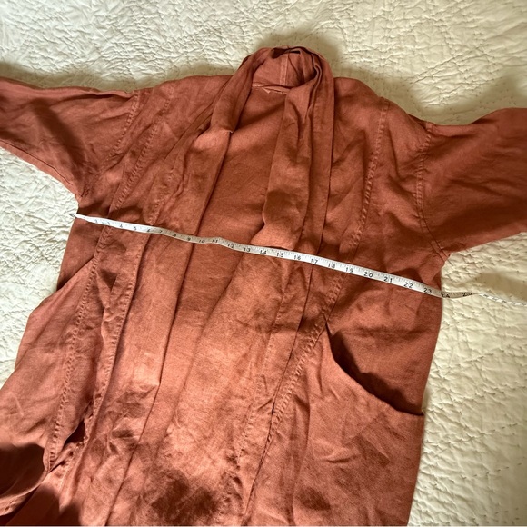 Elizabeth Suzann Linen Clyde Trench - Terra-ish - Picture 10 of 14